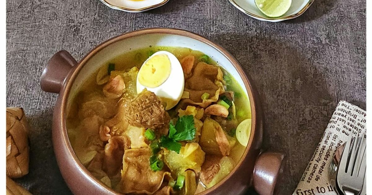 Soto Sulung + Ketupat