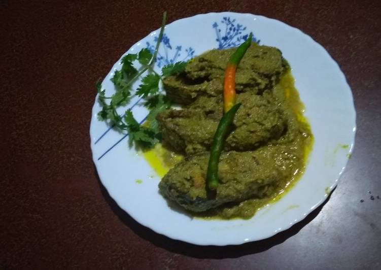 Simple Way to Make Favorite Hariyali hilsa