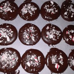 A picture of Cheaters Thin Mints.