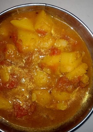 आलू टमाटर की सब्जी (aloo tamatar ki sabzi recipe in Hindi) रेसिपी मुख्य फोटो