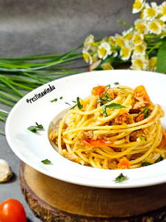 Foto resep Spaghetti con pomodoro e tonno