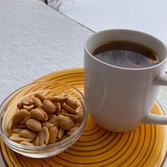 TaTu (Tamarind Turmeric) Herbal Tea/Kunir Asem A picture of TaTu (Tamarind Turmeric) Herbal Tea/Kunir Asem.