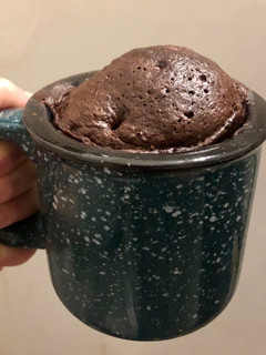 Una foto de Torta de chocolate en taza