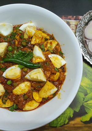 A picture of Dhaba Style Palak Chicken Bharta.