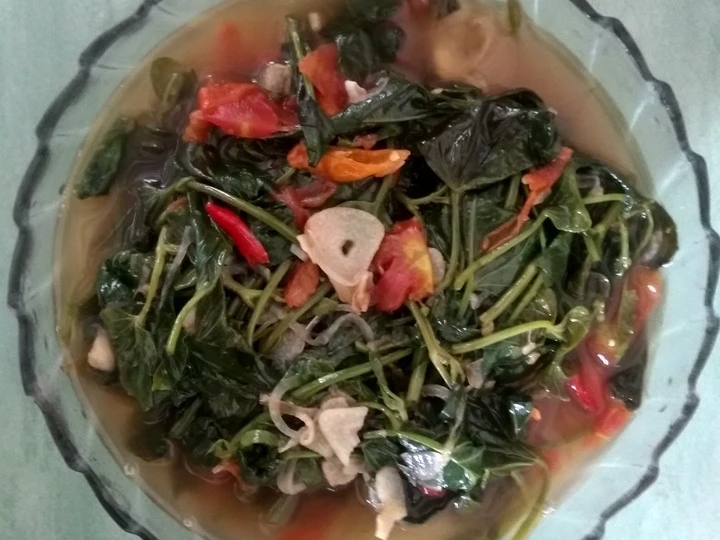 Langkah Mudah untuk Membuat Resep Tumis Kangkung Saus Tiram yang Lezat Anti Ribet, Bikin Ngiler