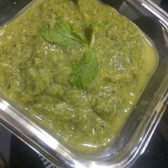 A picture of Raw Mango Mint Chutney.