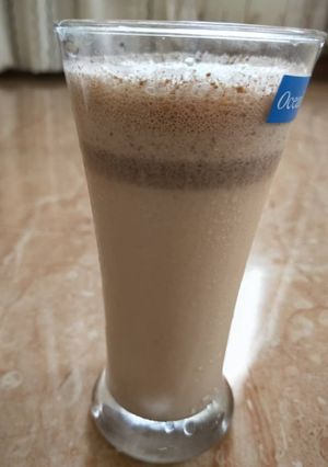 A picture of Cold cocoa smoothie.
