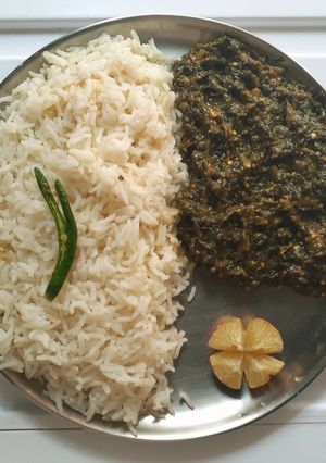 पालक बैंगन (Palak baingan recipe in hindi) रेसिपी मुख्य फोटो