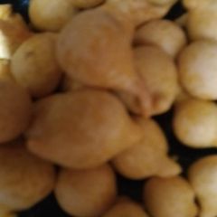 A picture of Moong dal pakore.
