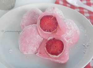 Foto resep Ichigo Daifuku (Mochi isi Strawberry dan Coklat)