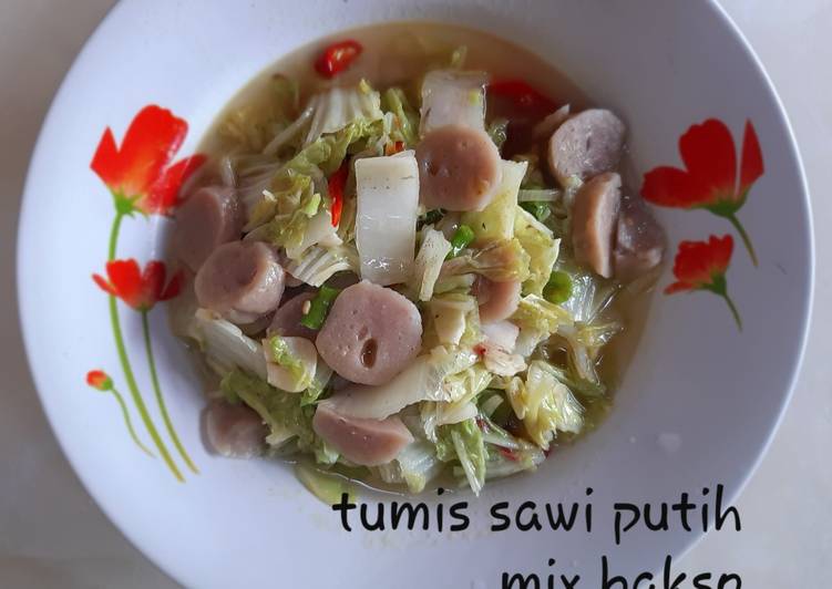 Langkah memasak Tumis sawi putih mix bakso Lezat