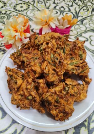 A picture of Sabzi ke pakoray.