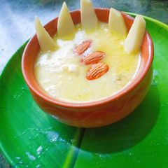 A picture of Apple kheer.