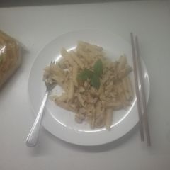 A picture of One pot creamy chicken pasta.