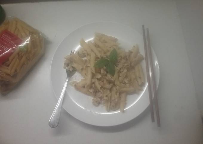 Recipe of Any-night-of-the-week One pot creamy chicken pasta - Trying New Recipes