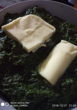 A picture of Sarson ka saag.