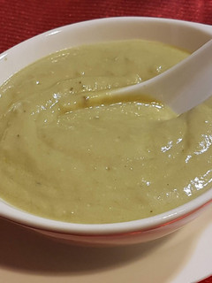 Una foto de Salsa de guacamole para aderezo
