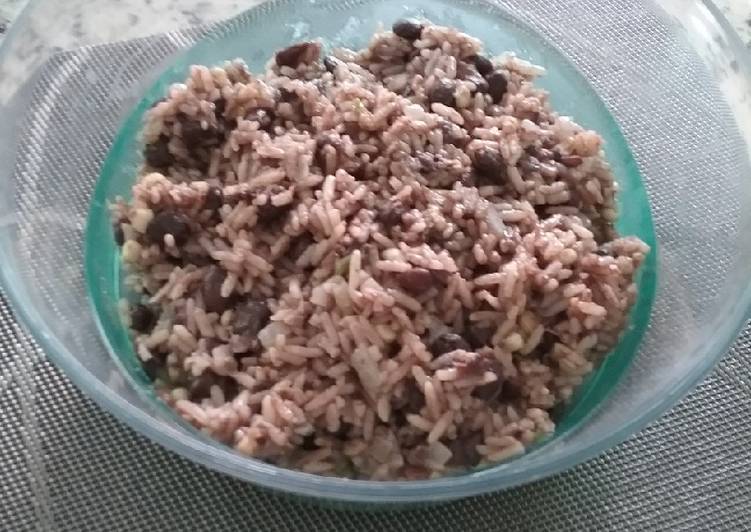 Casamiento (Arroz con frijoles)