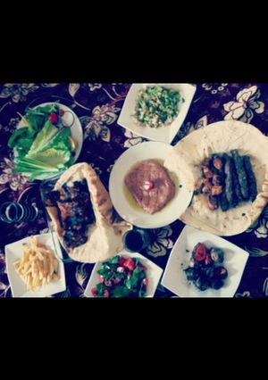 صورة لوصفة فروج وكفتة على الفحم