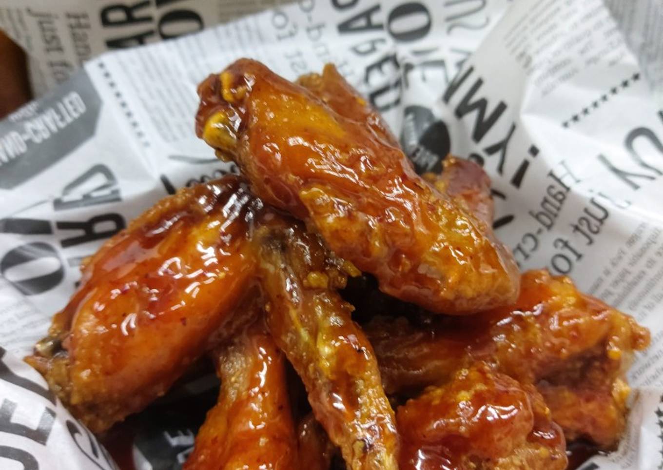 Spicy miso chicken wing"s