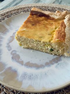 Una foto de Quiche rápida de salmón