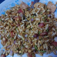 A picture of Bhelpuri homemade.