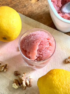 大黃冰沙 (Rhubarb Sorbet) - 無製冰機之簡易版 的食譜成品照片