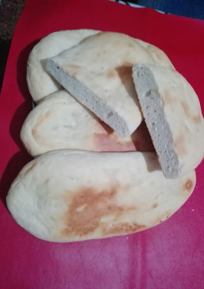 Una foto de Pan de campo norteño con chicharrón