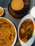Chicken and peas curry
