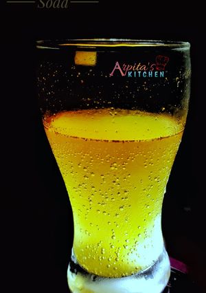 লেমন সোডা (lemon soda recipe in Bengali) রেসিপির প্রধান ছবি