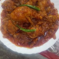 A picture of Chicken masala.