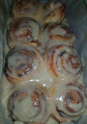 Cinnamon roll (fahéjas-vaníliás-fehércsokis csiga) recept fotója