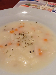 【北海道白醬湯】好侍北海道白醬~山藥菇菇湯 的食譜成品照片