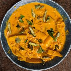 A picture of Paccha Manga Curry (Raw Mango Curry).