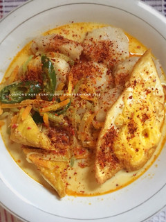 Foto resep Lontong Kari Kuah Susu