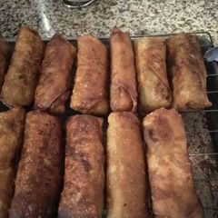 A picture of Easy eggrolls.