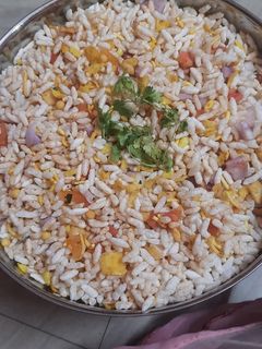 भेल पूरी (bhel poori recipe in Hindi) रेसिपी मुख्य फोटो
