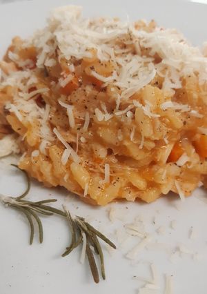 Una foto de Risotto de conejo como le gusta a mi hijo