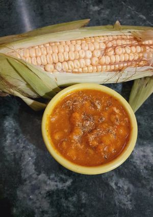 A picture of Sweet Corn Makhani Curry.