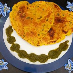 Healthy Hara Lahsuni Bhakhri A picture of Healthy Hara Lahsuni Bhakhri.