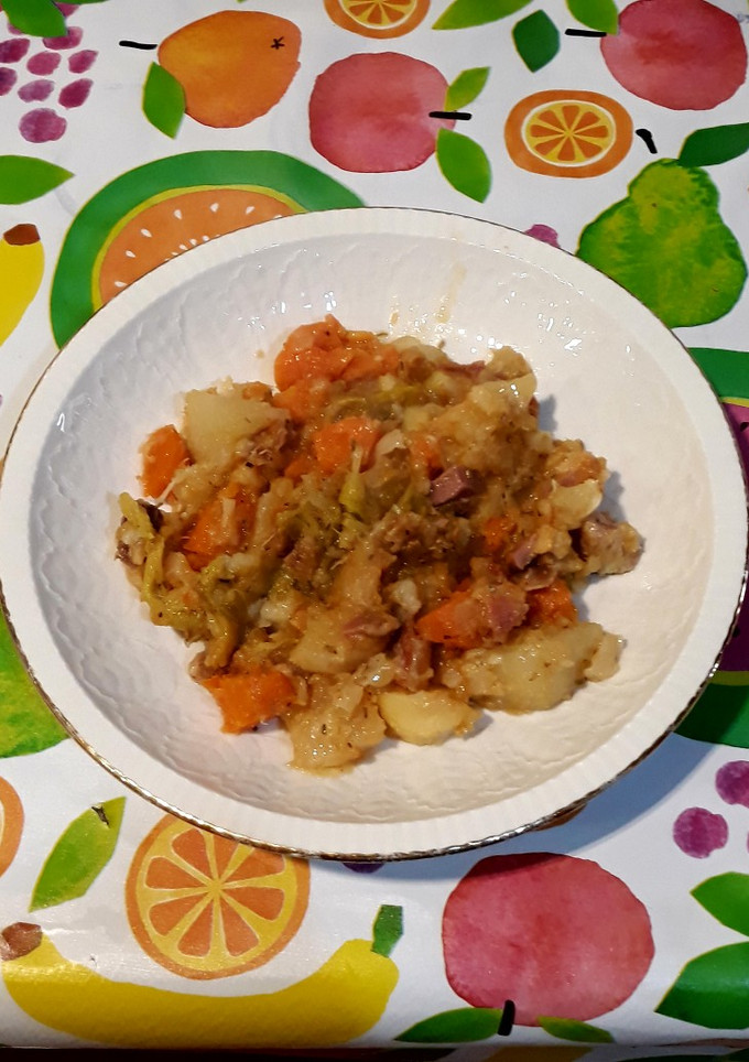 Una foto de Trinchado de verduras con jamón serrano
