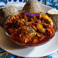 Boiled yam and pepper sauce A picture of Boiled yam and pepper sauce.