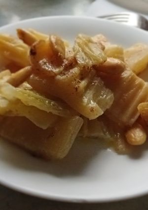 Una foto de Cardo de Bote con Leche, Canela y Almendras en Microondas