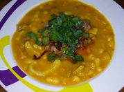 Una foto de locro criollo