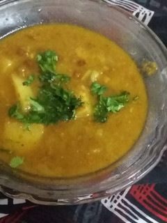 आलू काले चने की सब्जी(Aloo Kale chane ki sabji recipe in hindi) रेसिपी मुख्य फोटो