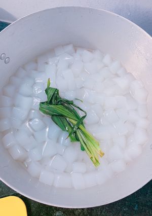 Hình của món Thạch dừa lá dứa.