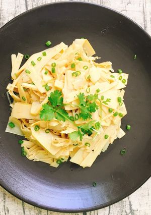 Hình của món Măng Xào Tỏi.