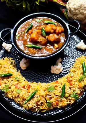 A picture of रेस्टोरेंट स्टाइल फूलगोभी मंचूरियन.