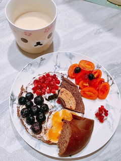 水果優格貝果 的食譜成品照片