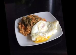Una foto de Risotto de pollo con verduras